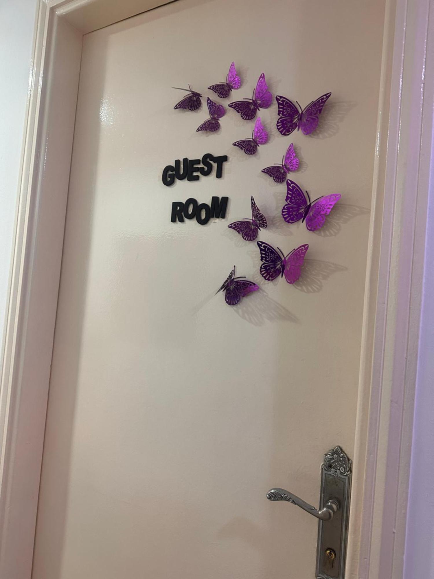 The Purple Place Apartment Abu Dhabi Bagian luar foto