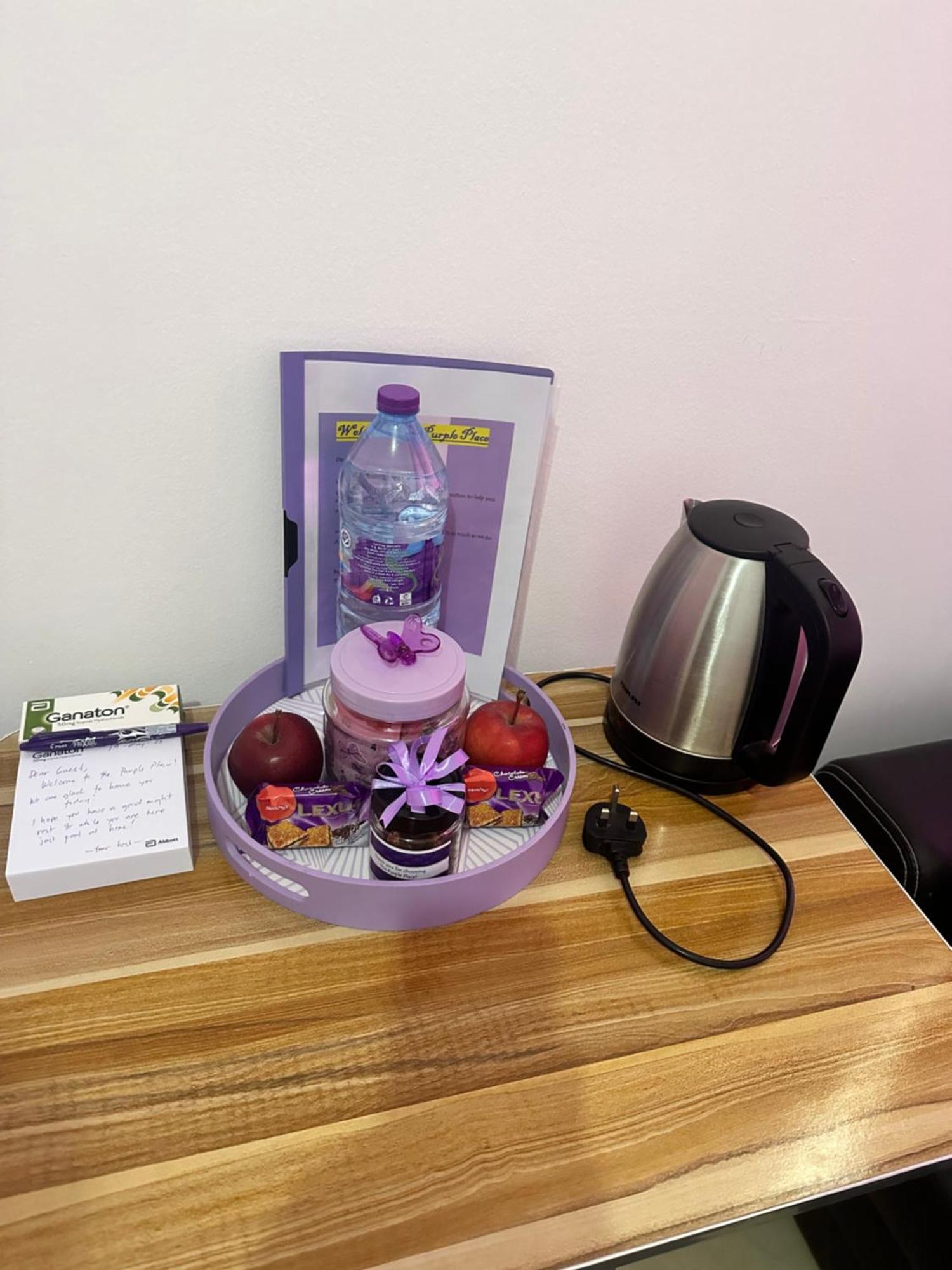 The Purple Place Apartment Abu Dhabi Bagian luar foto