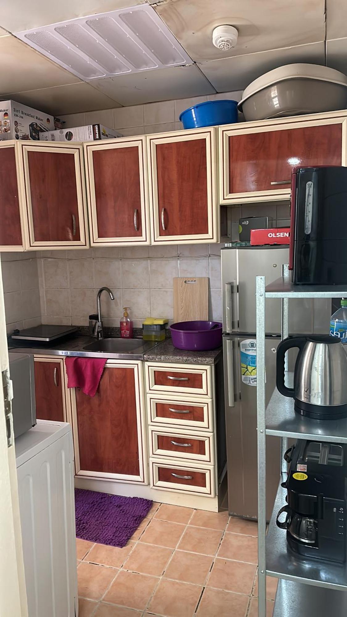 The Purple Place Apartment Abu Dhabi Bagian luar foto